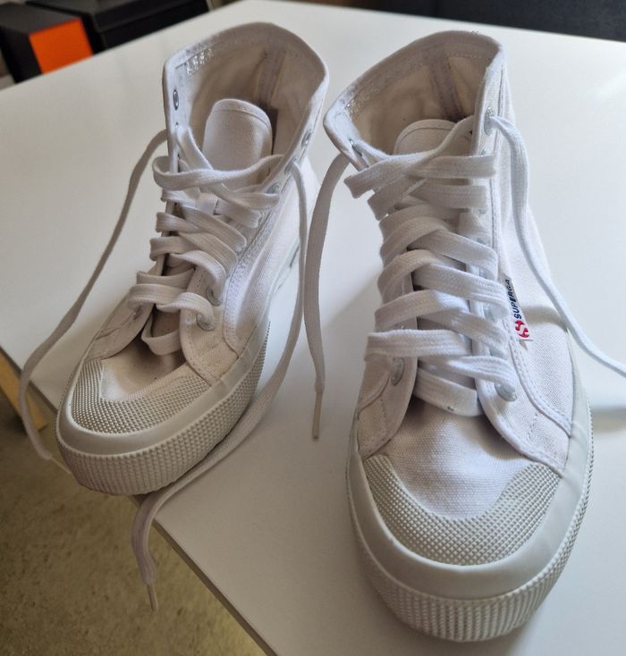 Baskets Blanches SUPERGA
