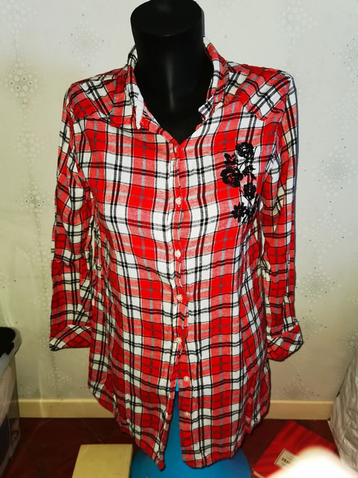 D2741 - chemise femme taille 38