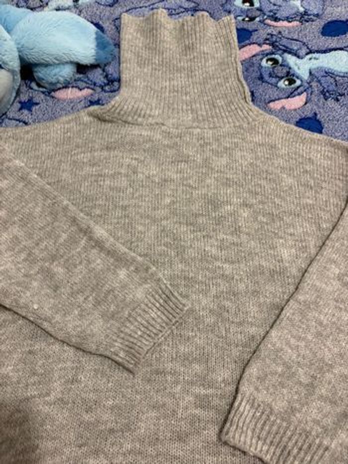 Pull col roulé gris - photo numéro 2