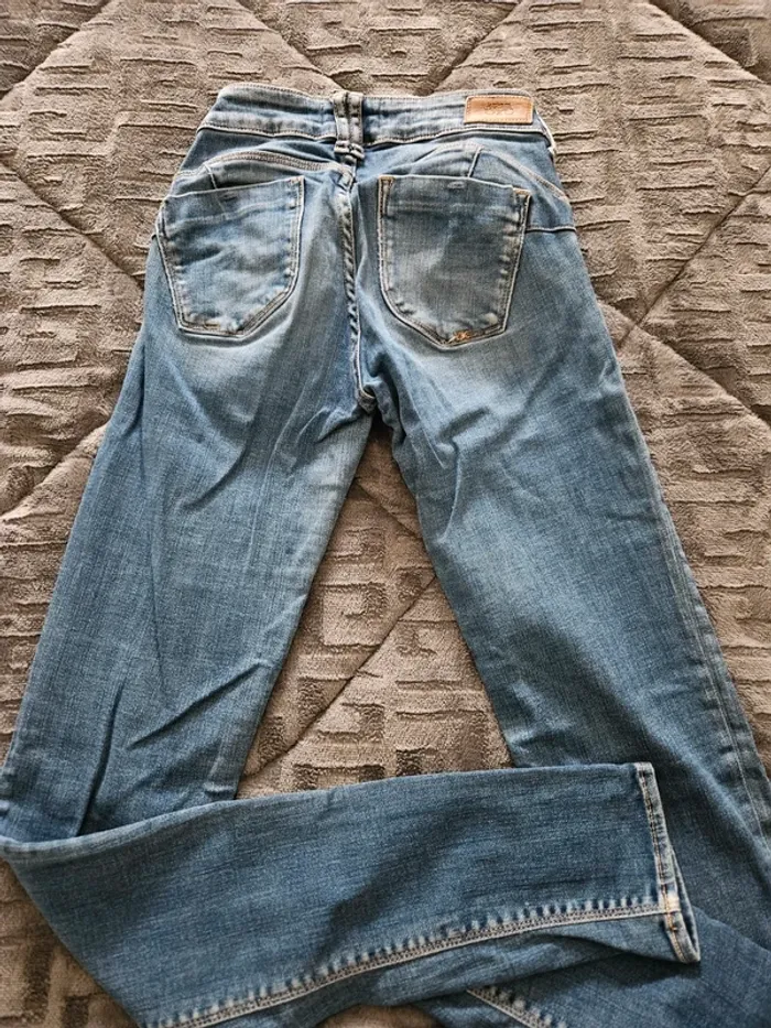 Jeans - photo numéro 2