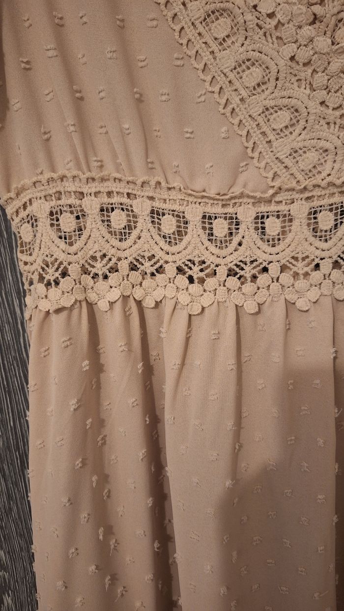 Robe longue bohème beige à dentelle - photo numéro 4