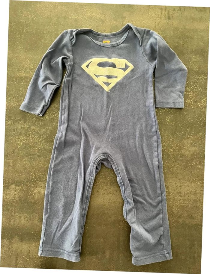 Lot de 2 pyjamas Superman taille 23 mois - photo numéro 9