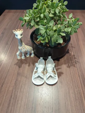 Chaussures sandales bébé 6-12m