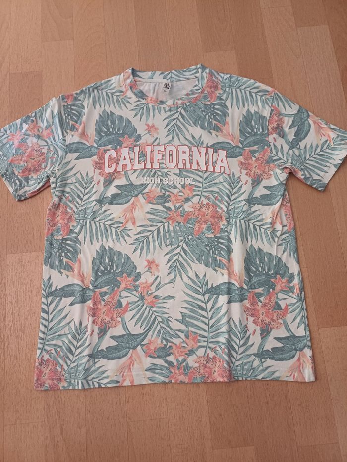Tee shirt