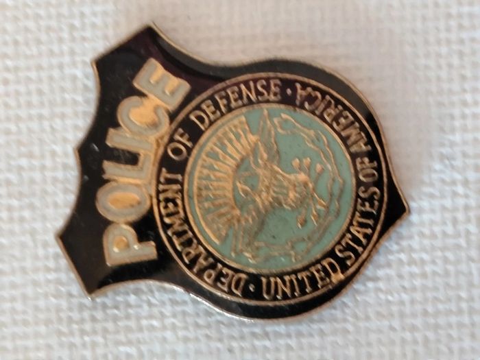 Lot de 14 pins usa - photo numéro 8