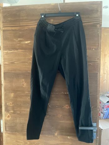 Pantalon noir style jogpant