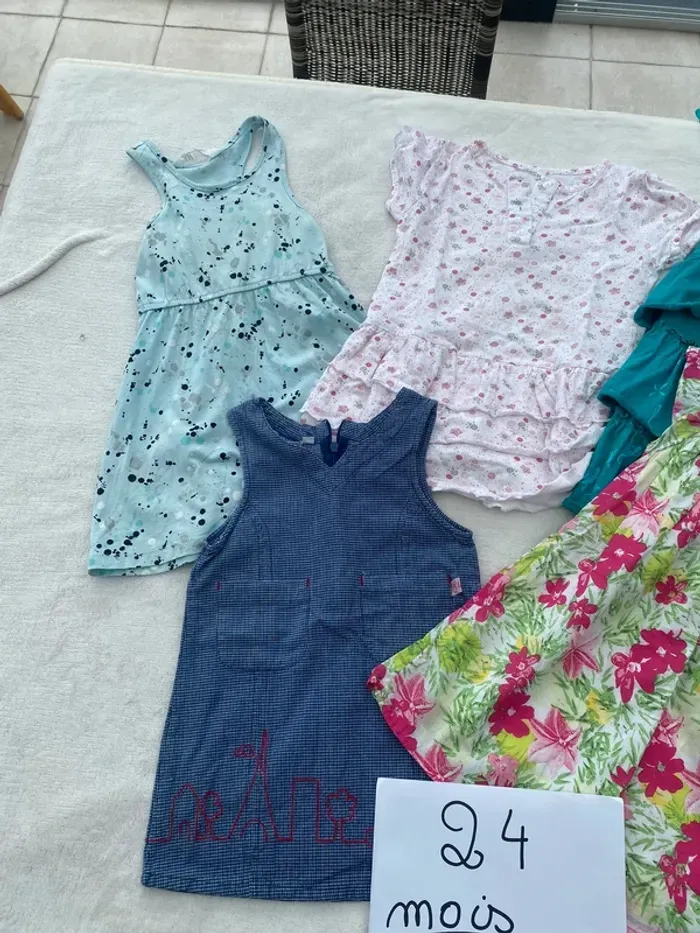 Lot de 5 robes été 24 mois 2 ans - photo numéro 2