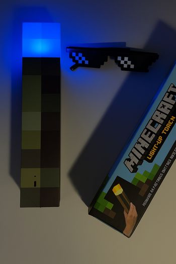 Lampe Minecraft + Lunette Offerte