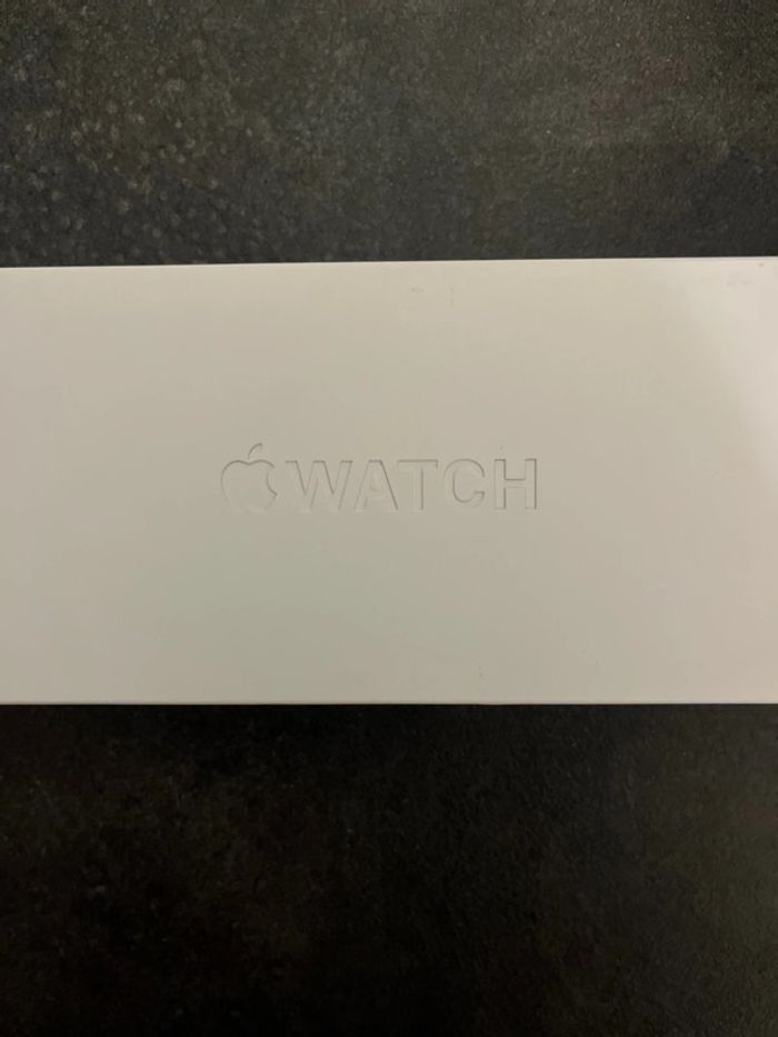 Montre Apple Watch série 8 41 mm 39 mm - 42 mm • Neuf avec étiquette