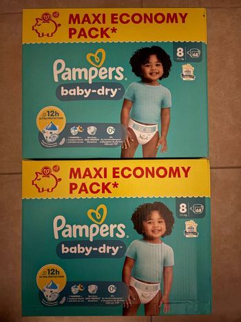 Couches Pampers Taille 8 Neuf