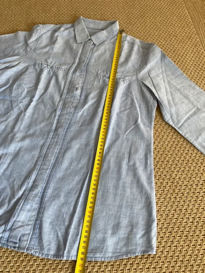 Chemise bleue - photo numéro 4