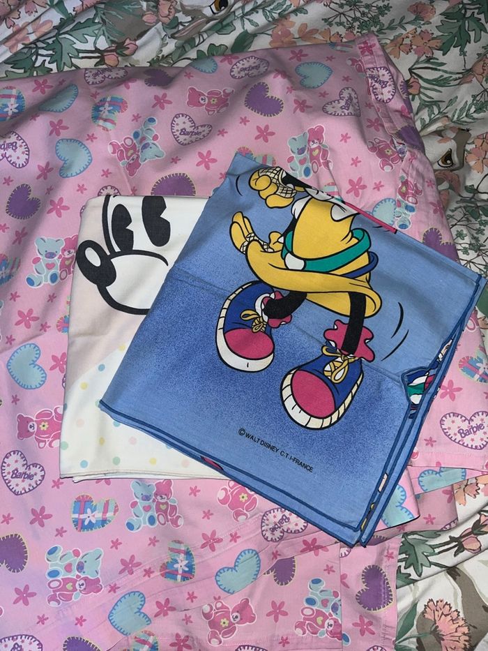 Drap Barbie + taies d’oreiller Mickey