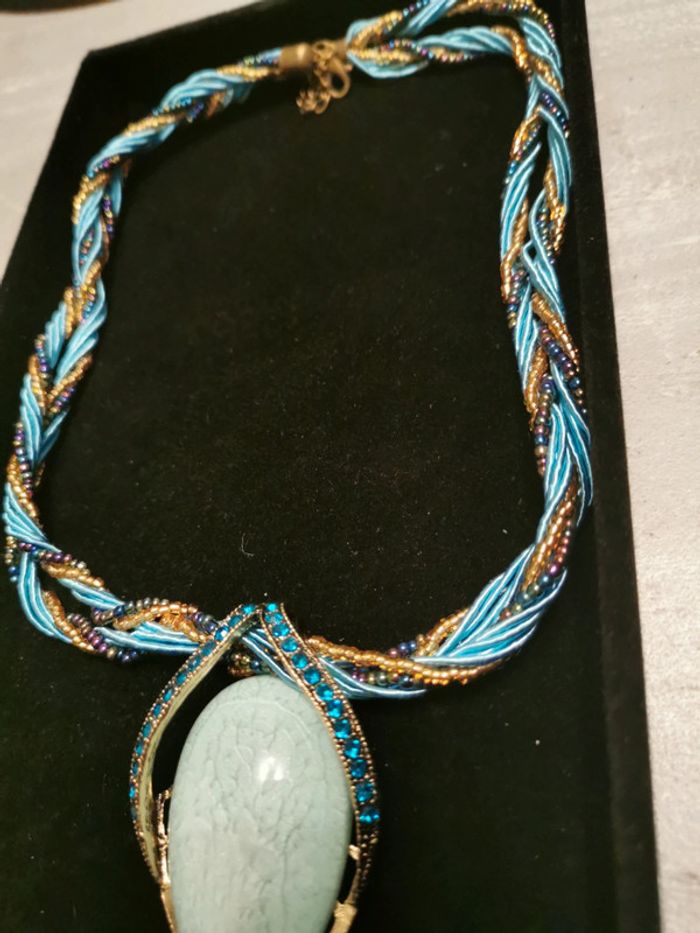 Collier style bohème chic bleu turquoise - photo numéro 3