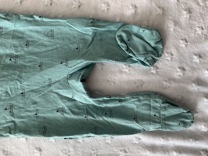 pyjama grenouillère en coton turquoise motifs baleines 6 mois kiabi - photo numéro 5