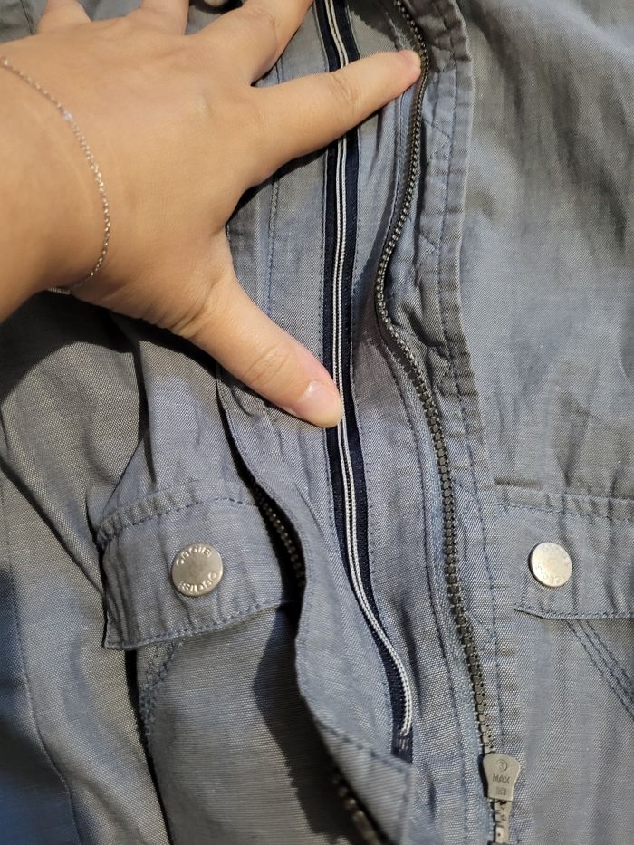 Veste imperméable à capuche  23 mois - photo numéro 3