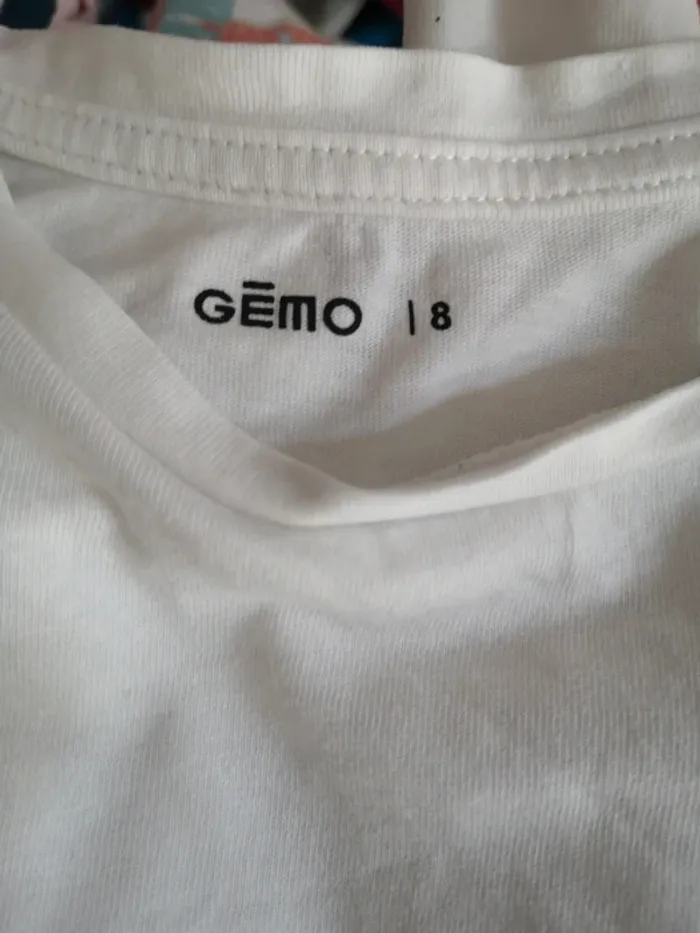 Lot tee shirt 8ans - photo numéro 4