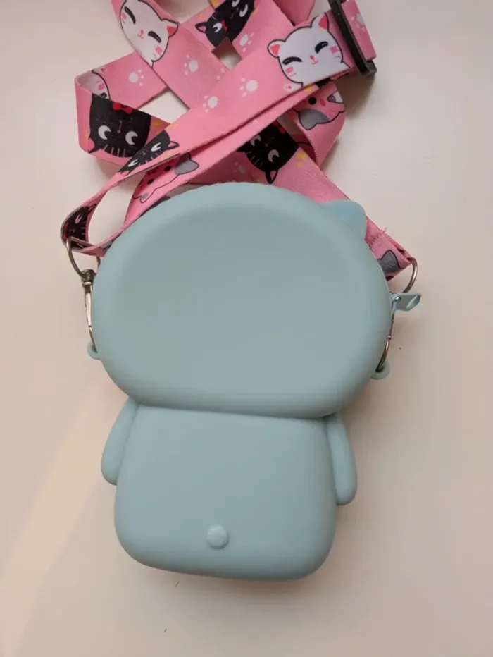 Pochette en silicone - photo numéro 2