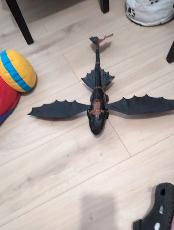 Figurine croc mou