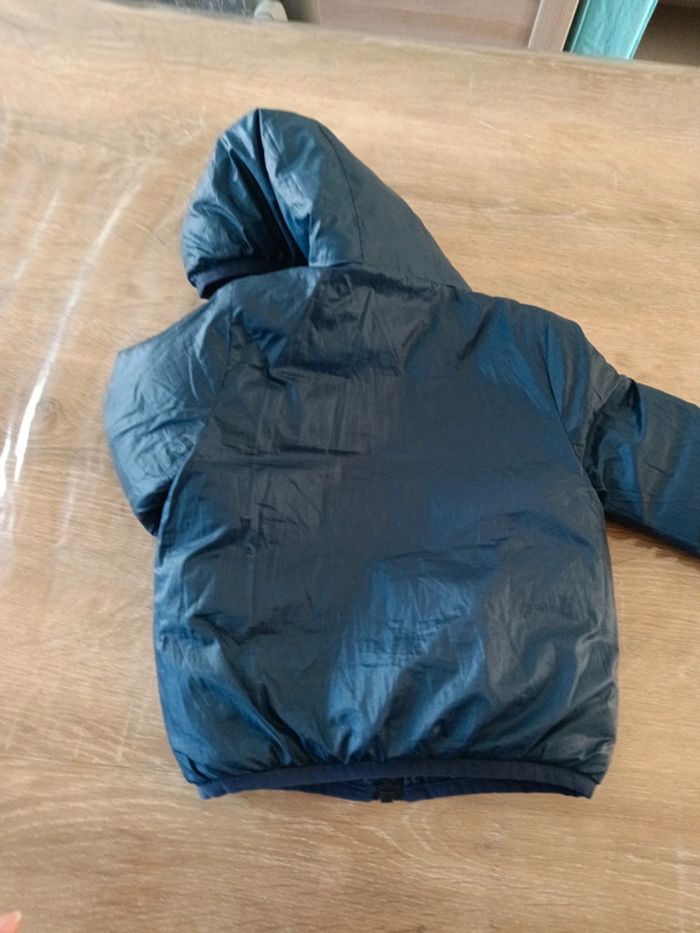 Manteau garçon réversible 18 mois - photo numéro 7