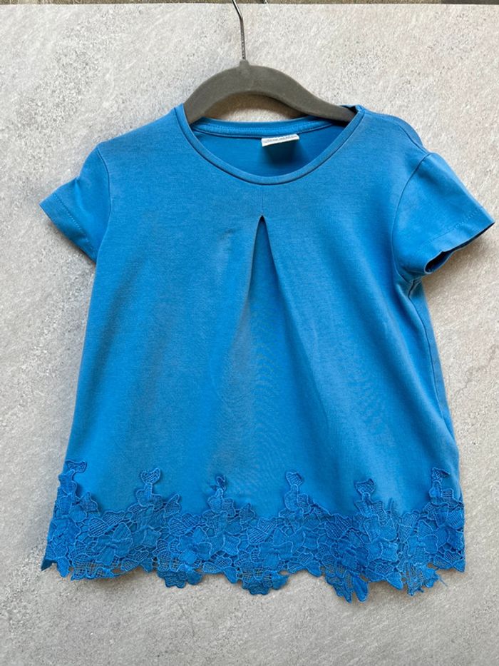 Ensemble short en jean blanc Zara 4-5 ans et tee shirt bleu Zara - photo numéro 3