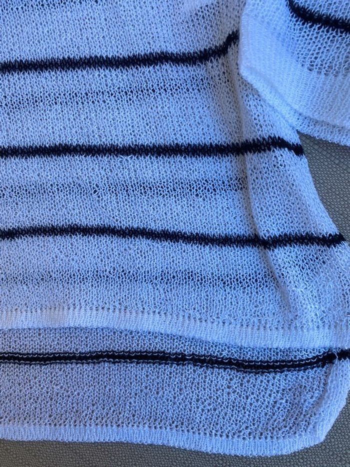 pull léger Benetton 4 5 ans Neuf - photo numéro 3