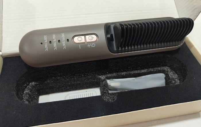 Brosse coiffante de voyage rechargeable - photo numéro 2