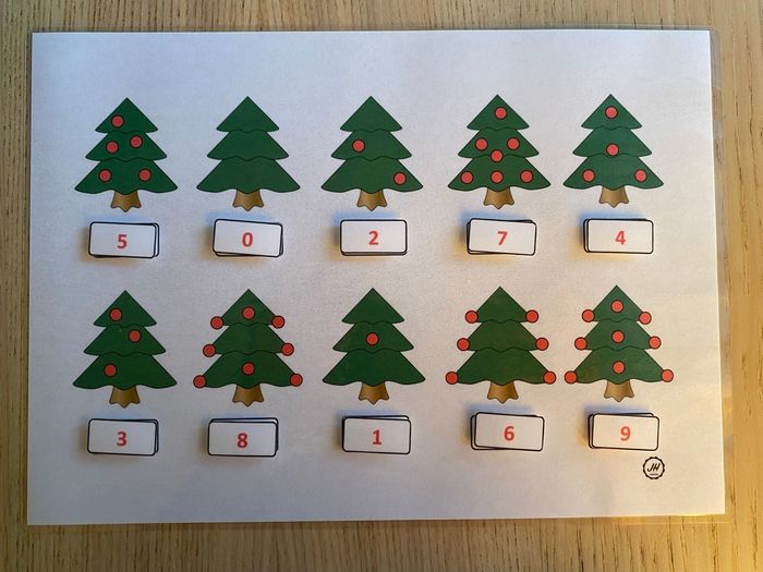 Fiche Montessori : Spécial Noël : Les chiffres