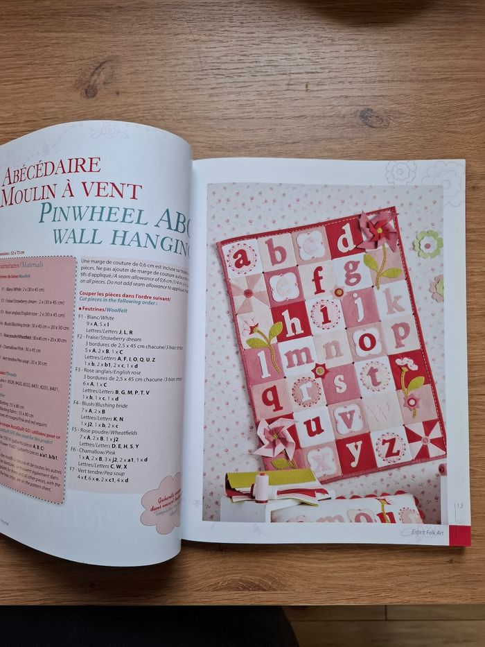 Livre Feutrine/couture Esprit Folk Art en très bon état - photo numéro 6
