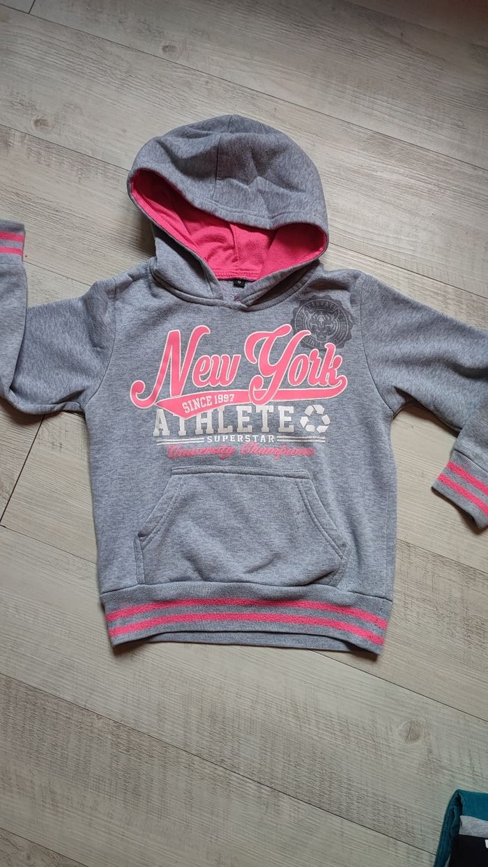 Sweat fille a capuche - photo numéro 2