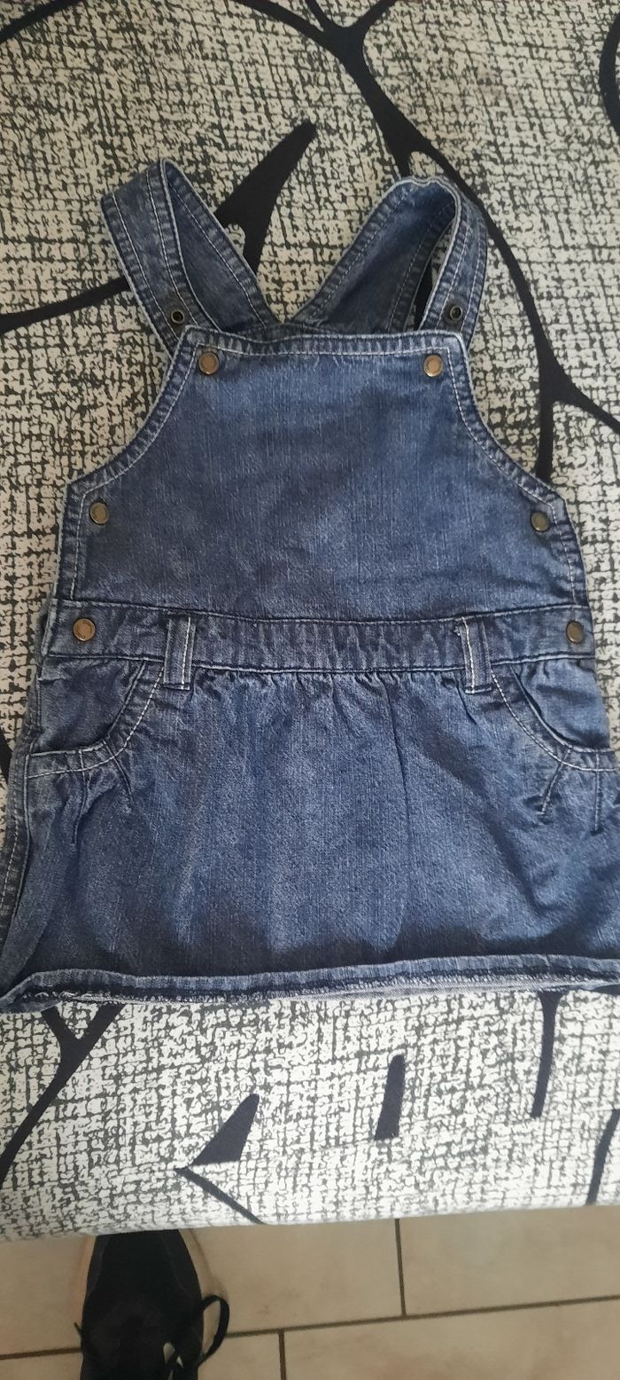 Robe 6 mois - photo numéro 2