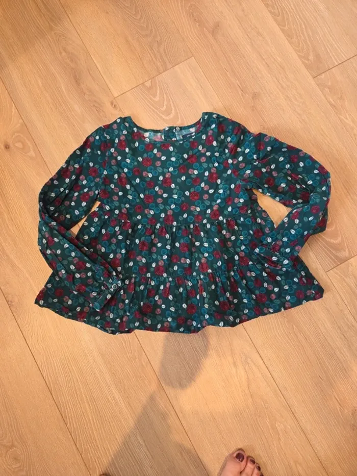 Lot de 4 hauts taille 8-10 ans Okaidi et Kiabi - photo numéro 10
