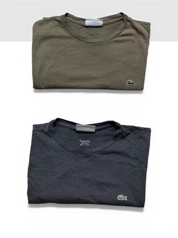 Lot 2 t-shirt Lacoste taille S 