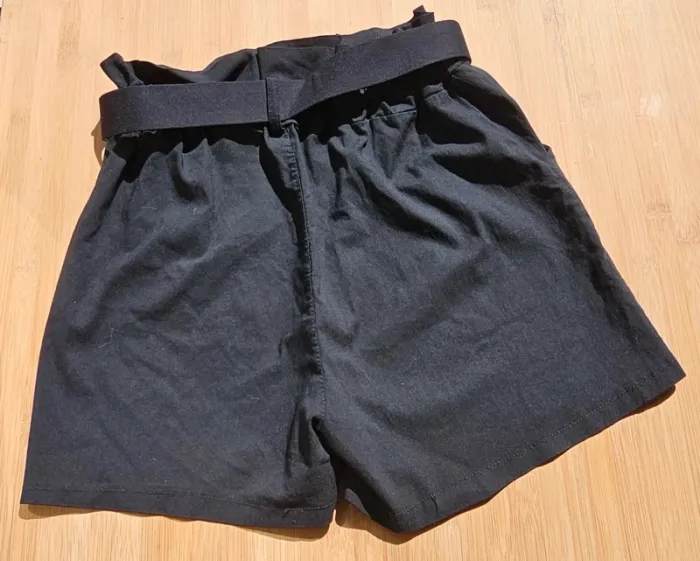 Short taille - photo numéro 4
