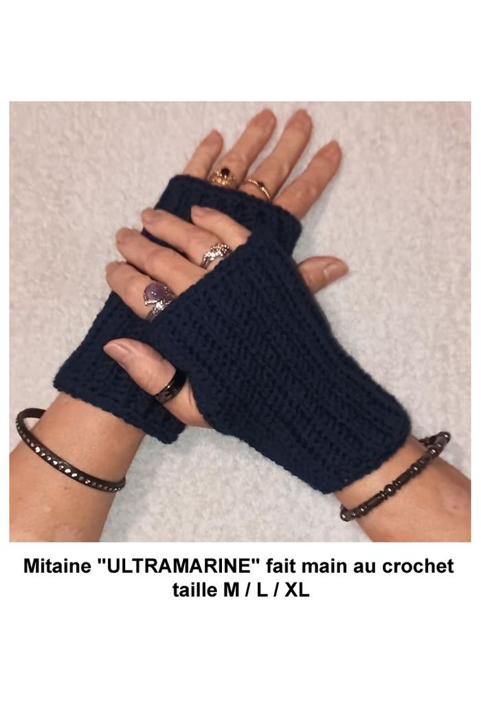 Mitaines "Ultramarine" fait main au crochet taille M / L / XL