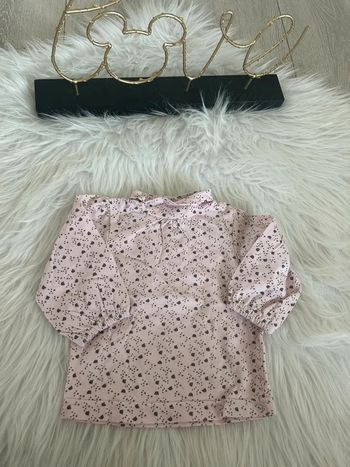 Très beau pull fin rose et gris 🥰 kimbaloo taille 3 mois