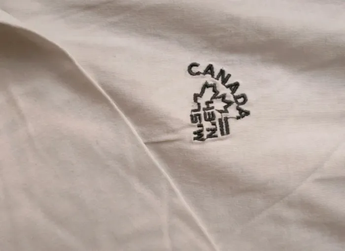 Tee shirt / sous pull - photo numéro 3