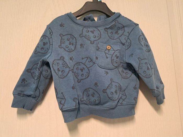 Pull 6 mois