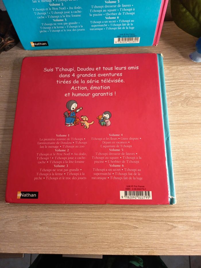 Lot de 2 livres - Les aventures de T'choupi - Tome 5 & 6 - photo numéro 5