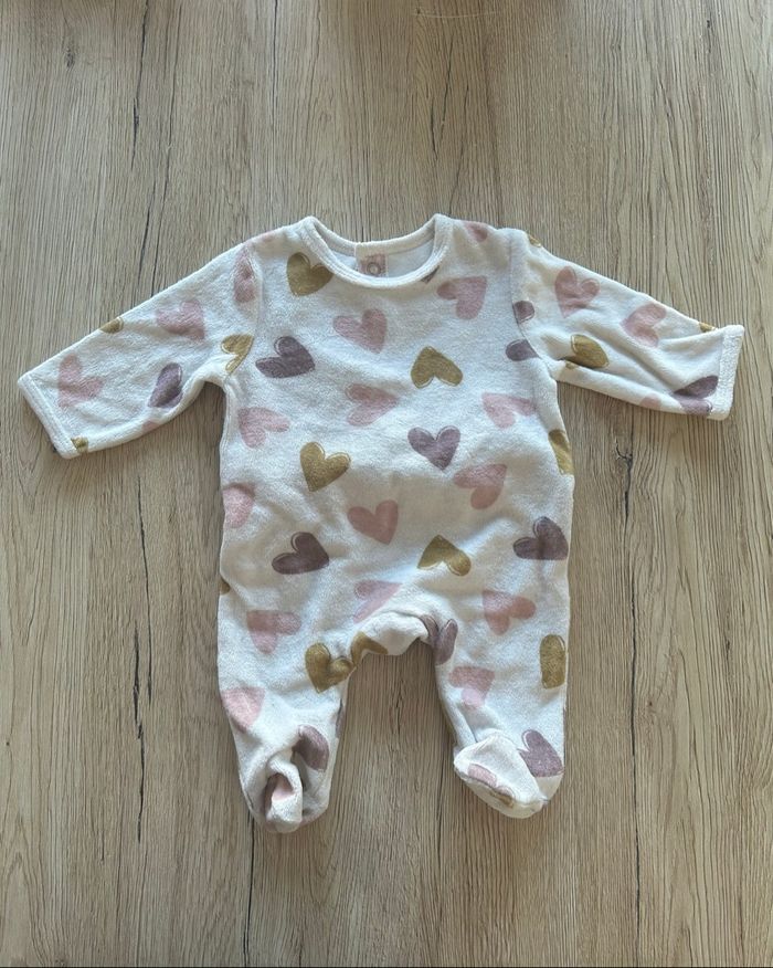 Lot vêtements fille 1 mois - photo numéro 6