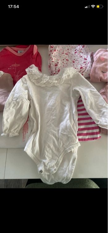 Lot  de 10 body