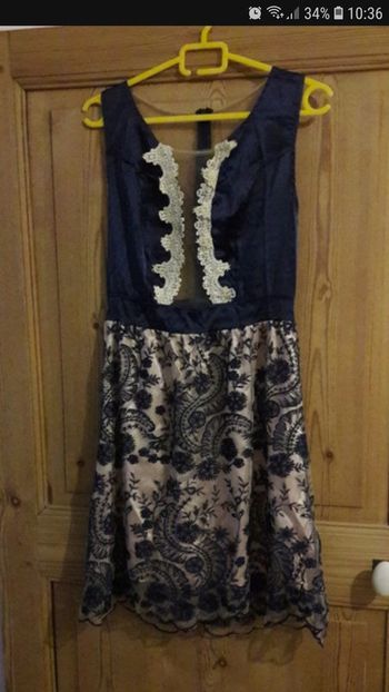 Robe t36 jamais portée