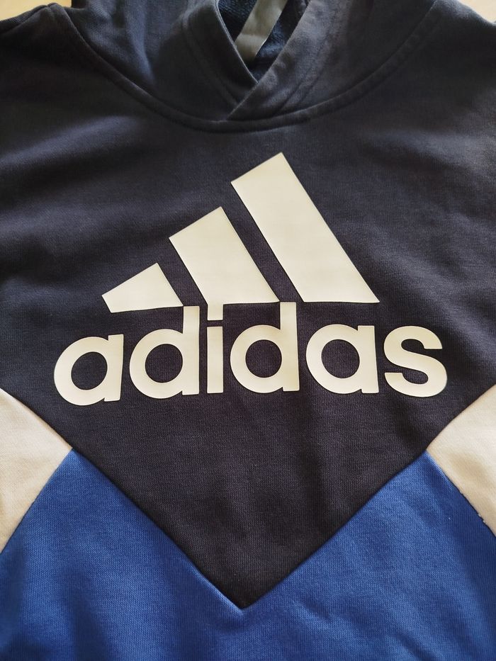 Sweat à la Adidas - photo numéro 2