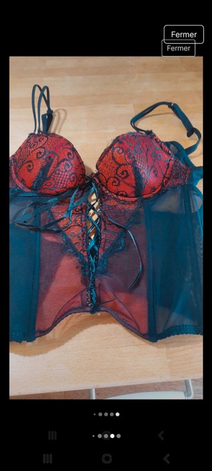 Corset noir et rouge Besired taille S - photo numéro 18