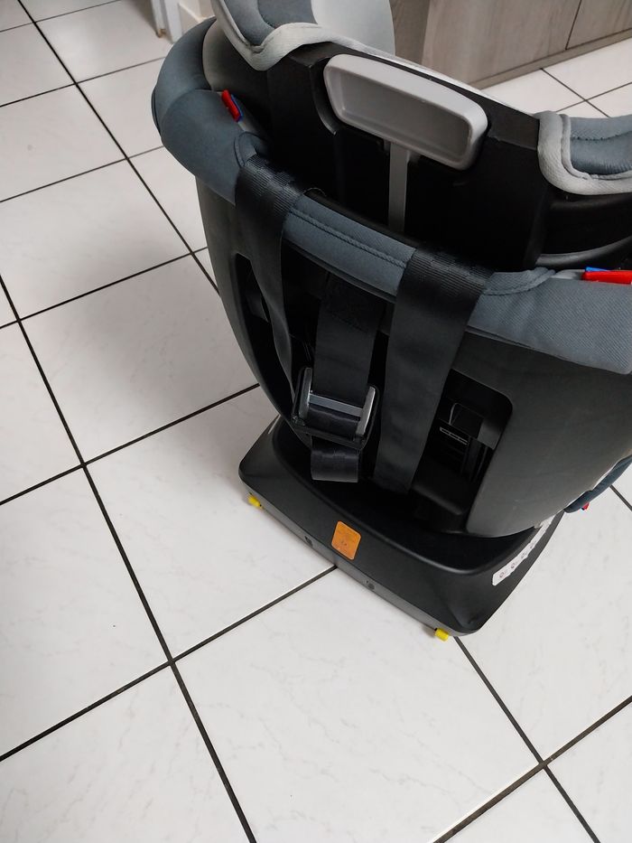 Siège auto isofix pivotant - photo numéro 4