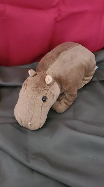 Doudou hippopotame marron