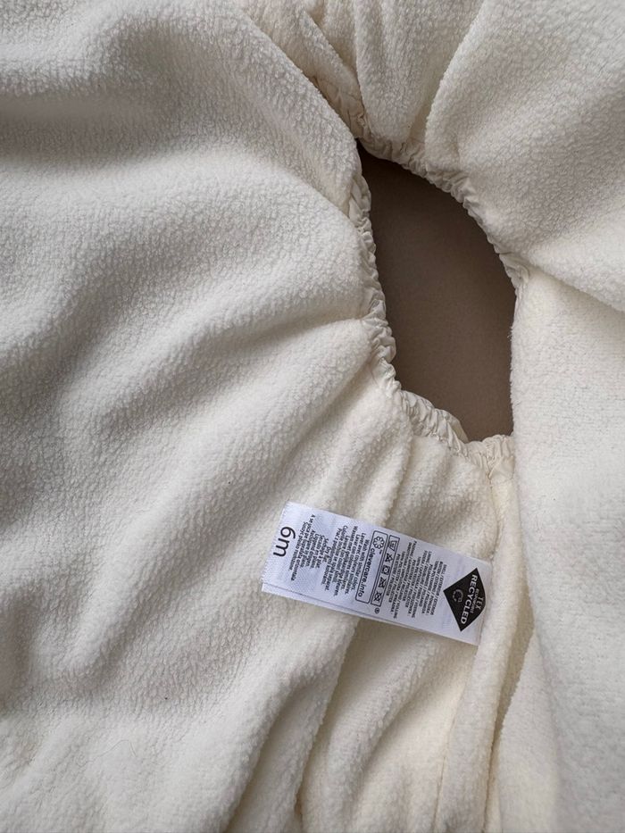 Lot vêtements 6 mois - photo numéro 3