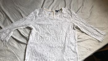Blouse blanche dentelée taille 36 Kiabi