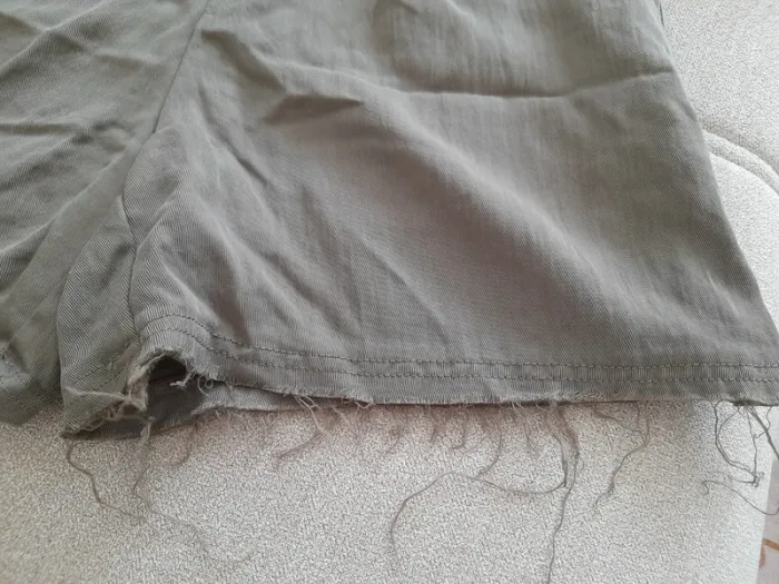 Short bas effiloché Zara - photo numéro 3