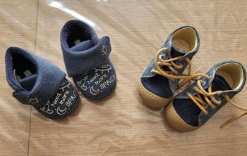 Lot chaussures/ chaussons T20 garçon