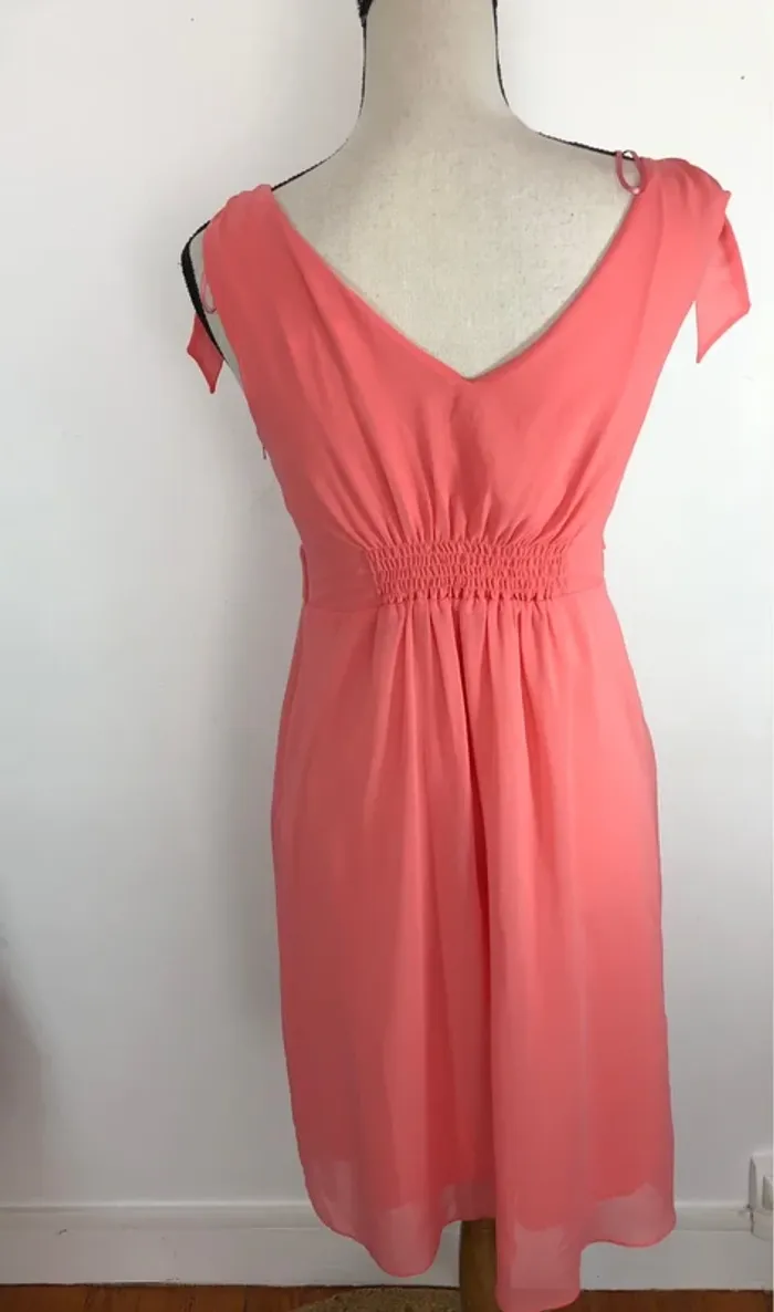 Robe Naf Naf - photo numéro 3